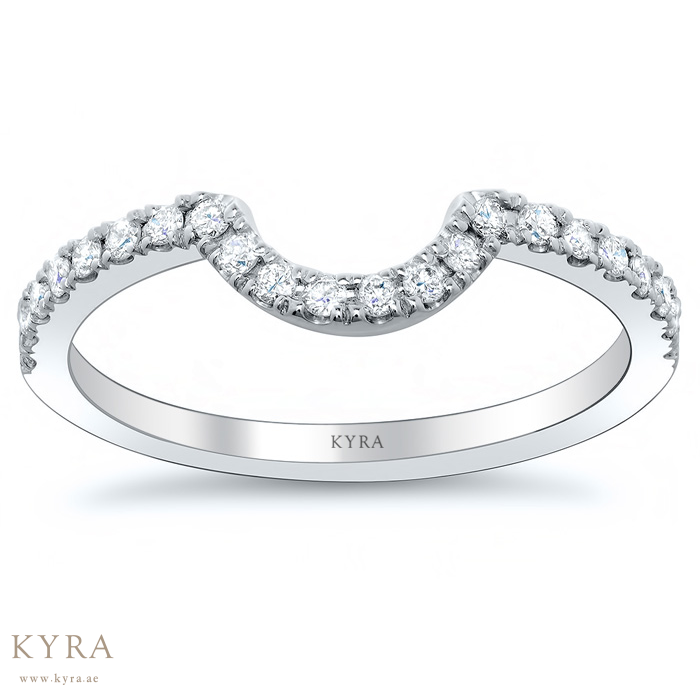 curved wedding ring sets 040ct round diamond curved engagement ring set